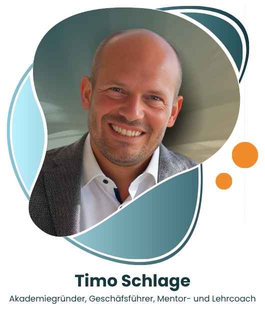 Speaker Timo Schlage Online Kongress 2027 Porträt von Timo Schlage mit beruflicher Titelzeile